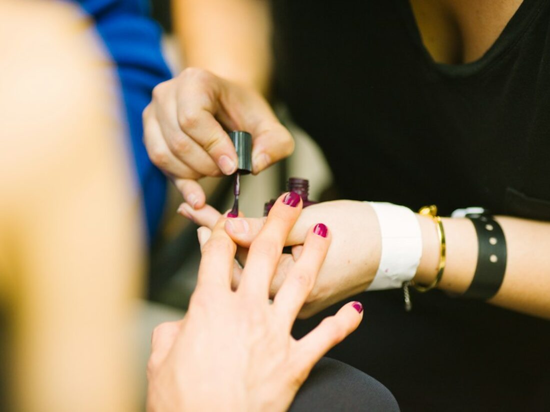 Gel manicure