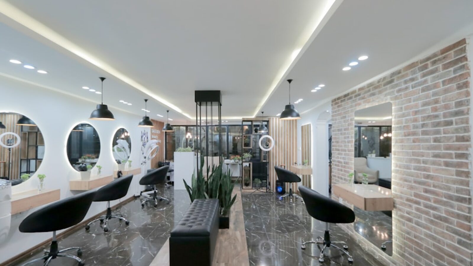 Nei Shot Salon & Spa